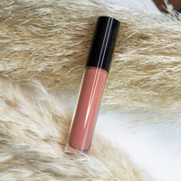 Liquid Lip Gloss – High Impact Shine & Fullness